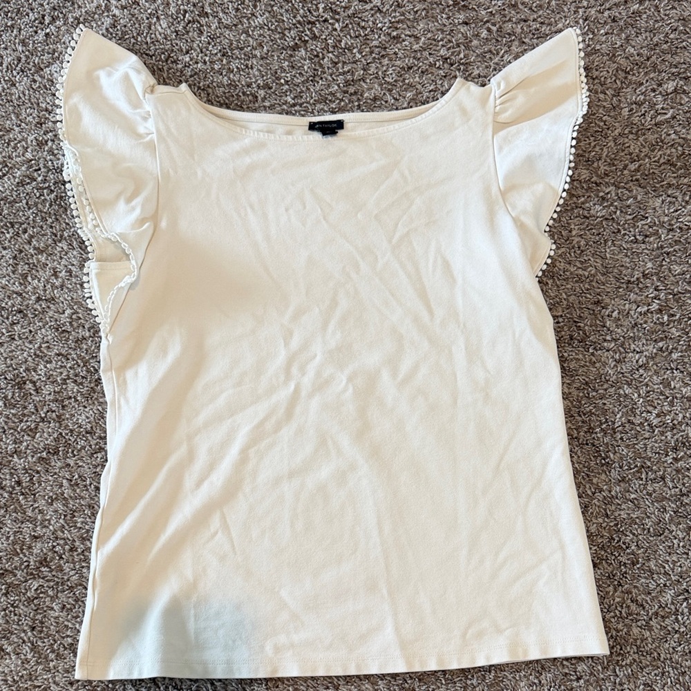 Ann Taylor Cream Short Sleeve Ruffle Top